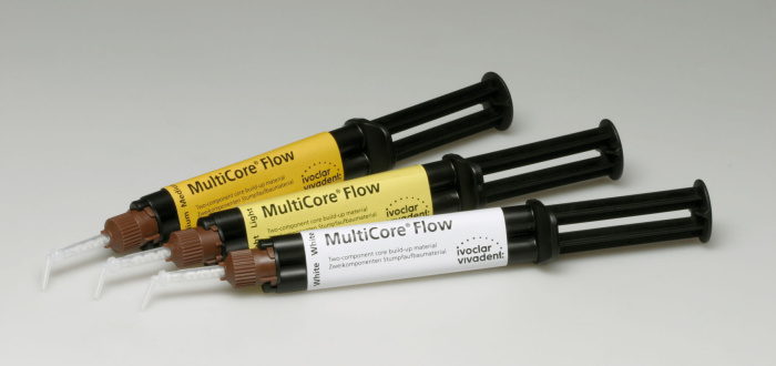Multicore Flow (светлый) 10 г - композит для восстановления культи