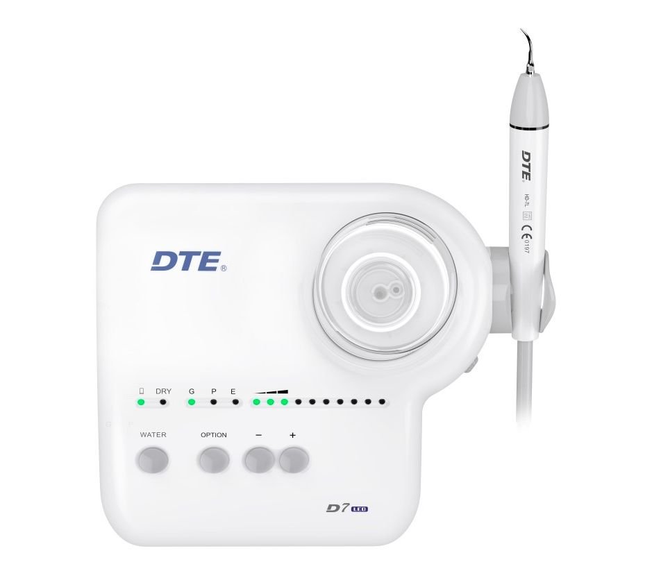 DTE-D7 LED - ультразвуковой скалер с фиброоптикой, 8 насадок в комплекте